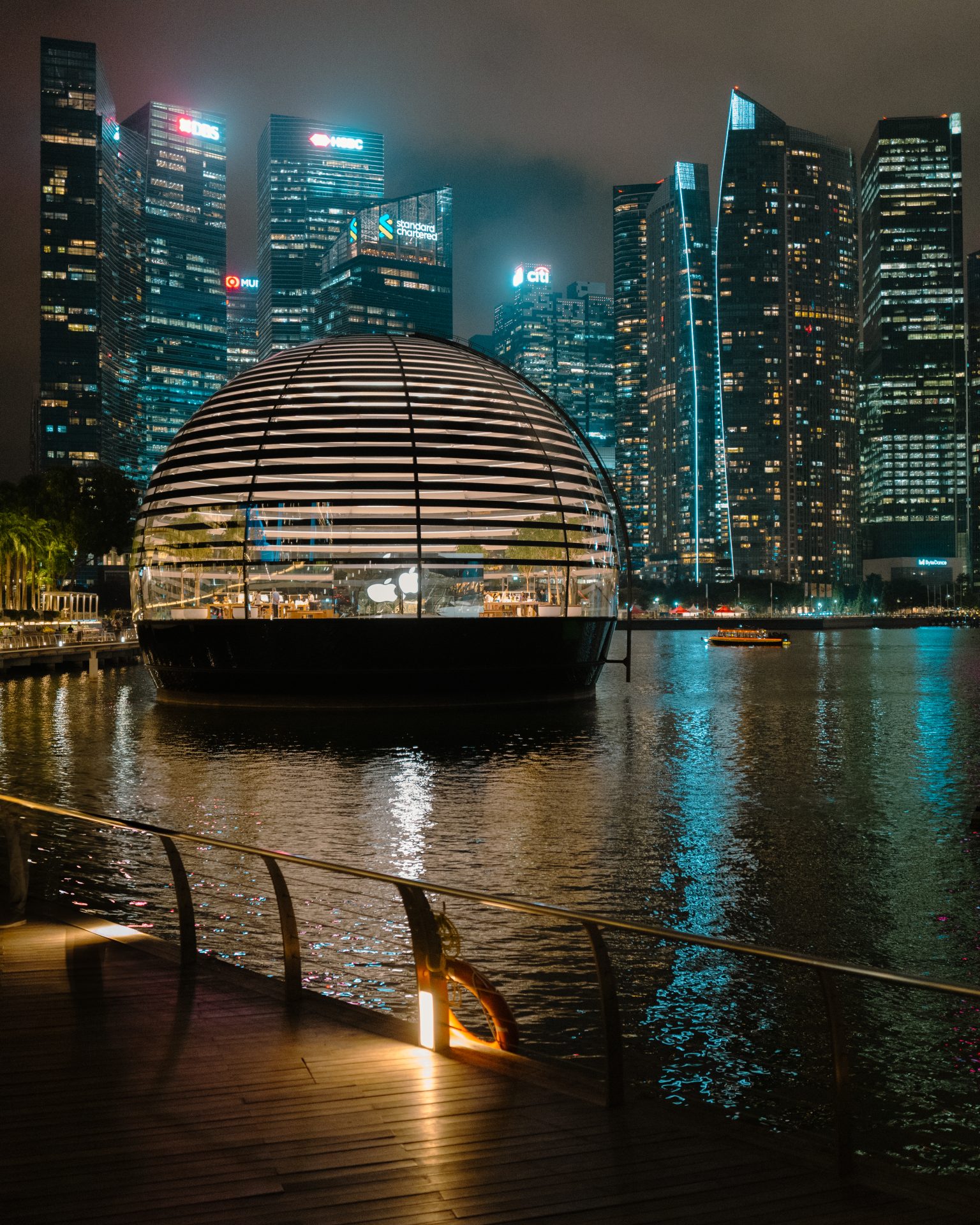 Apple Store at Marina Bay Sands