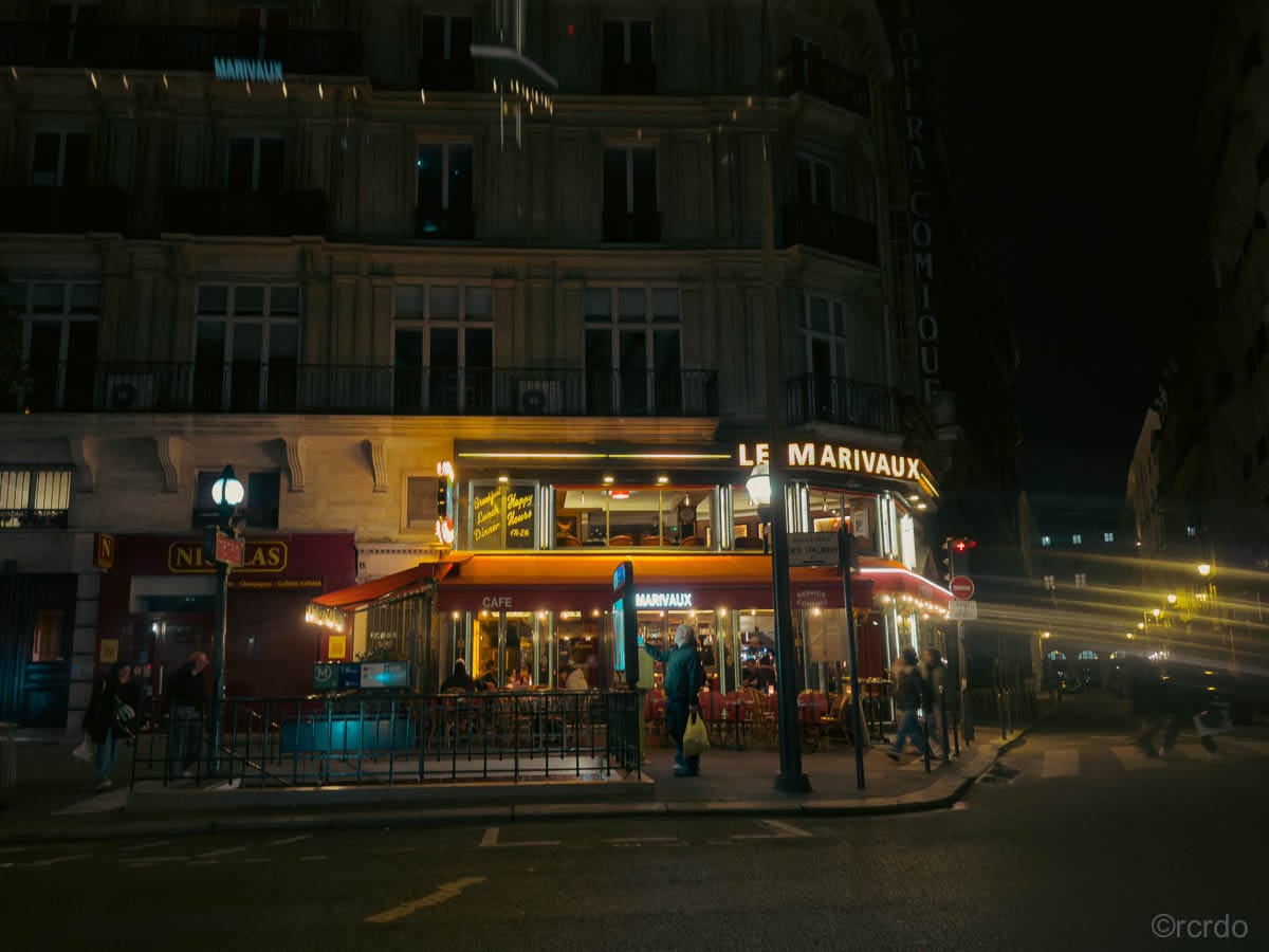 Le Beurre Bordier and the Joy of Watching Paris Go By